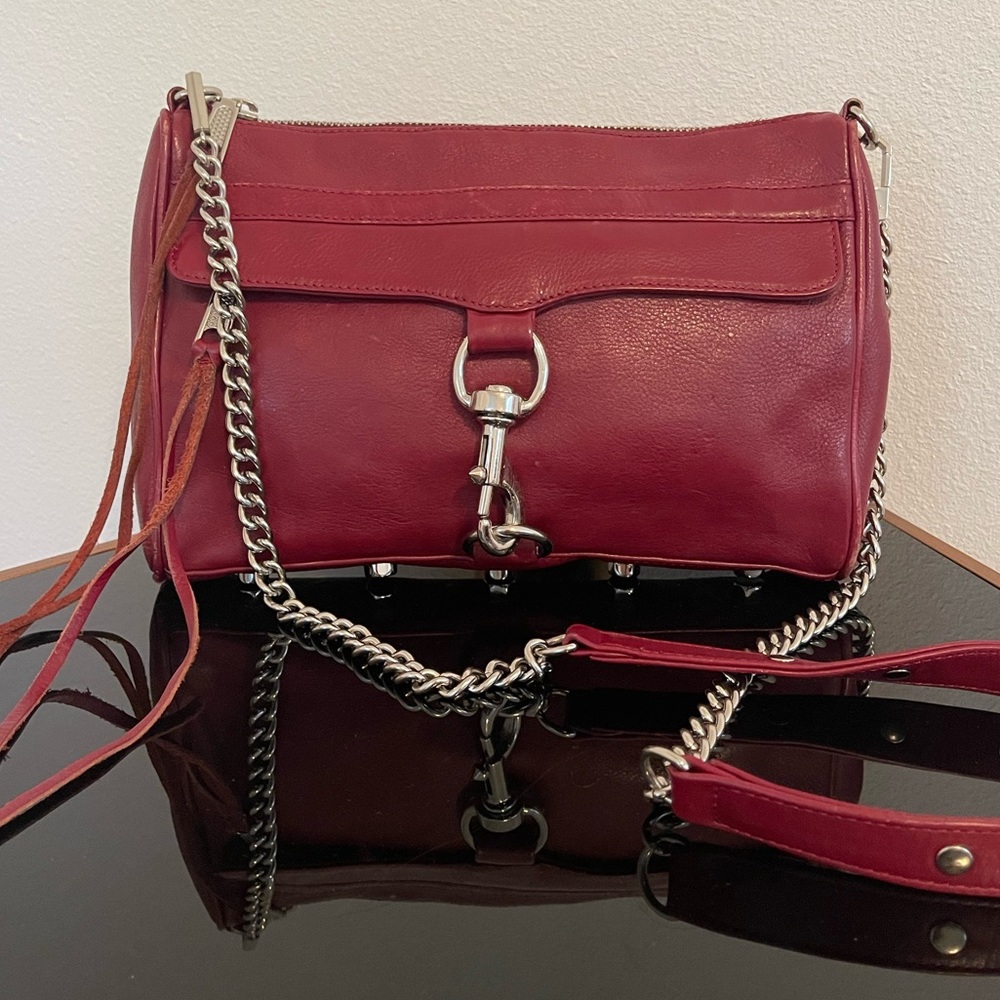 Rebecca Minkoff MAC Red Leather Silver-tone Hardware
Clutch or Crossbody Bag